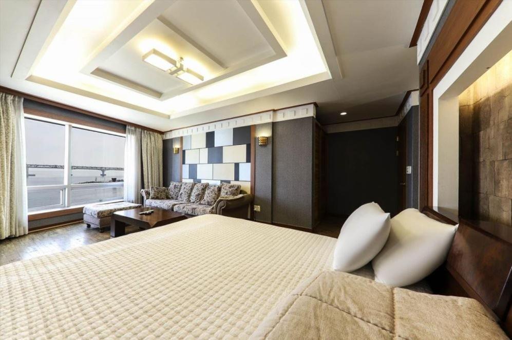 Bridge Hotel Μπουσάν Εξωτερικό φωτογραφία